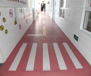幼兒園塑膠地板，學(xué)習(xí)的路在腳下