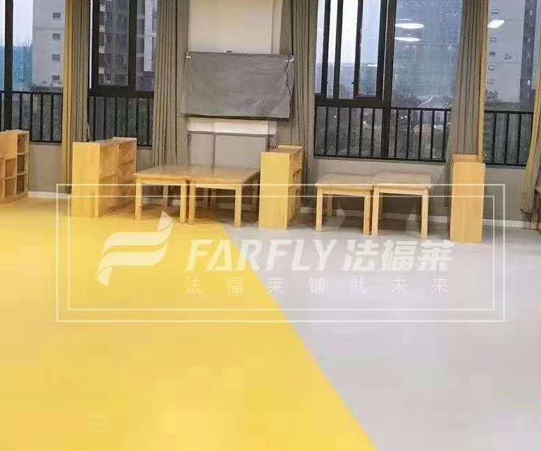 塑膠地板幼兒園能用嗎？5個原因告訴你一定要用